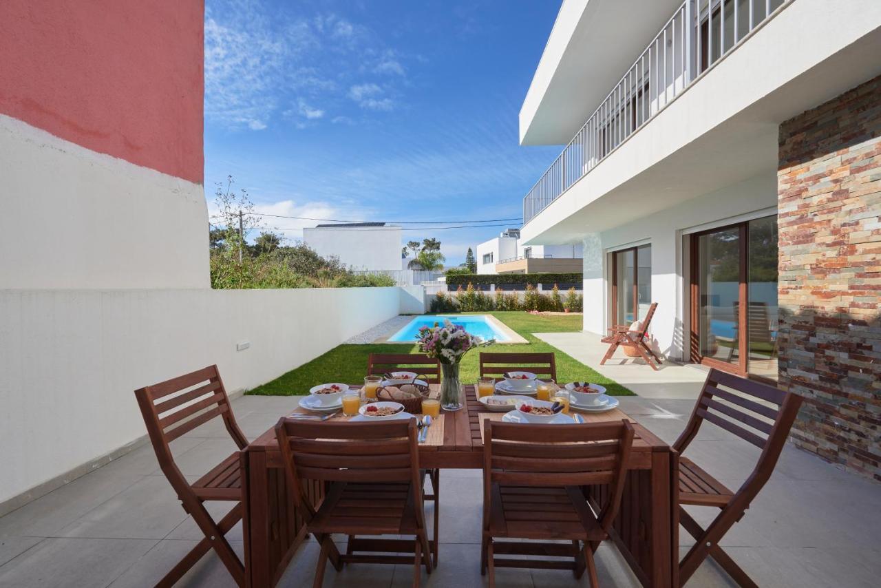 Aroeira Villa W/ Pool Near Beach, By Timecooler エクステリア 写真